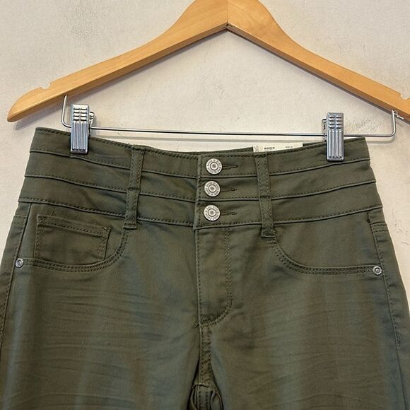 Mudd olive high rise adjustable waist triple stack jeggings Size 14 New - Picture 3 of 11